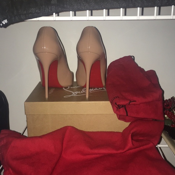 ❤️SOLD❤️Check last photo. Christian Dust bag - Picture 2 of 4